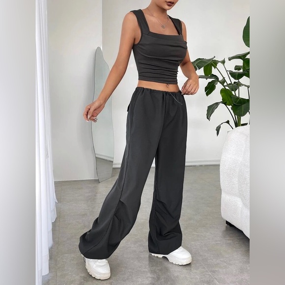 Grey Two Piece Top and Pants - Picture 5 of 6